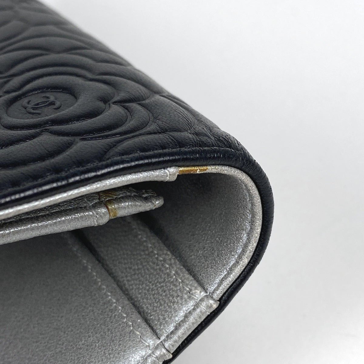 バイセル公式】シャネル ココマーク 二つ折り 長財布 カメリア 長財布