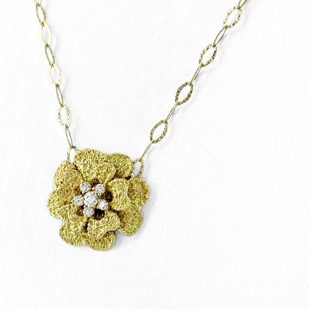 ジュネ フラワーモチーフ デザインネックレス ネックレス K18 750 YG
