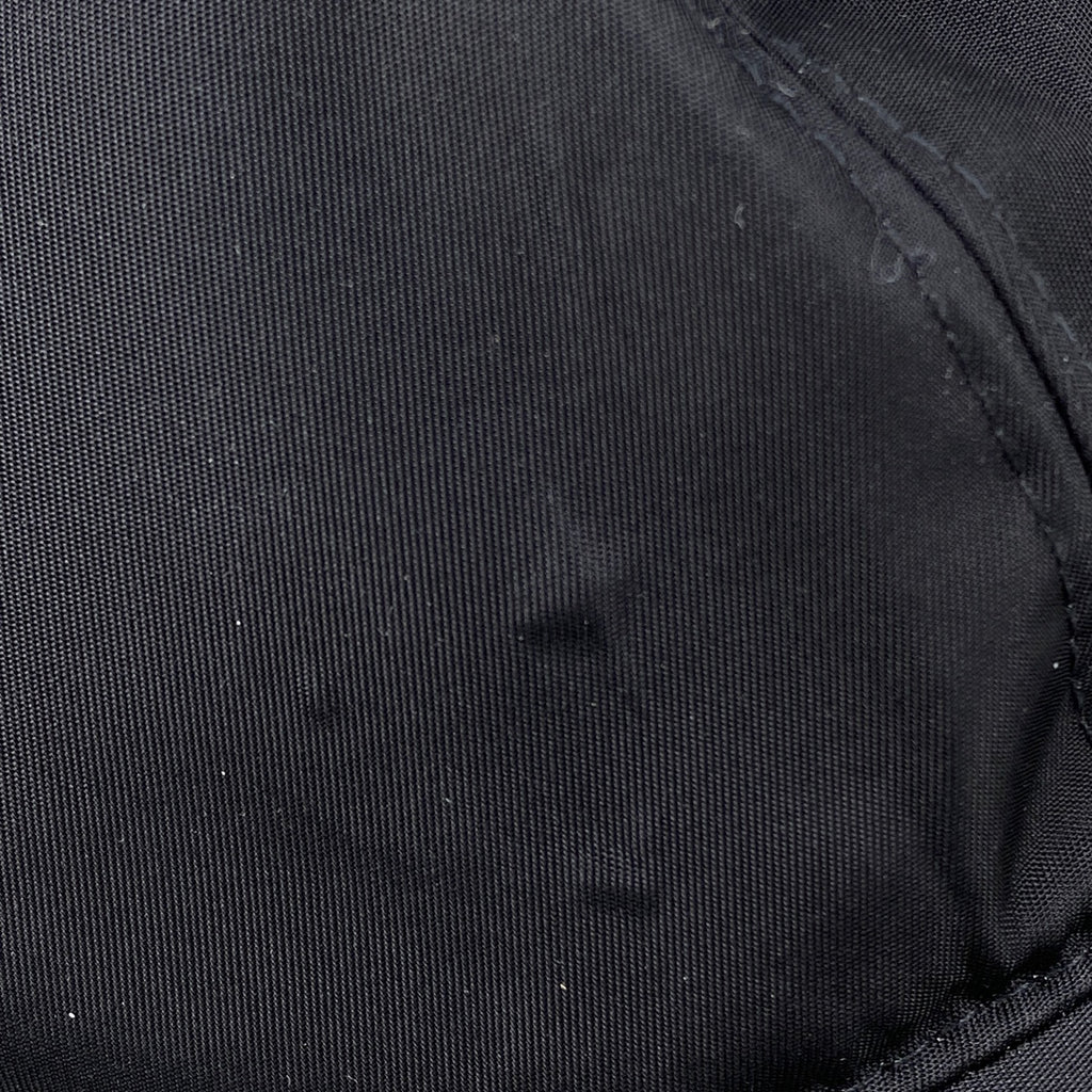 プラダ ロゴプレート キャップ メンズ 帽子 キャップ ナイロン ネロ(ブラック) レディース 【中古】