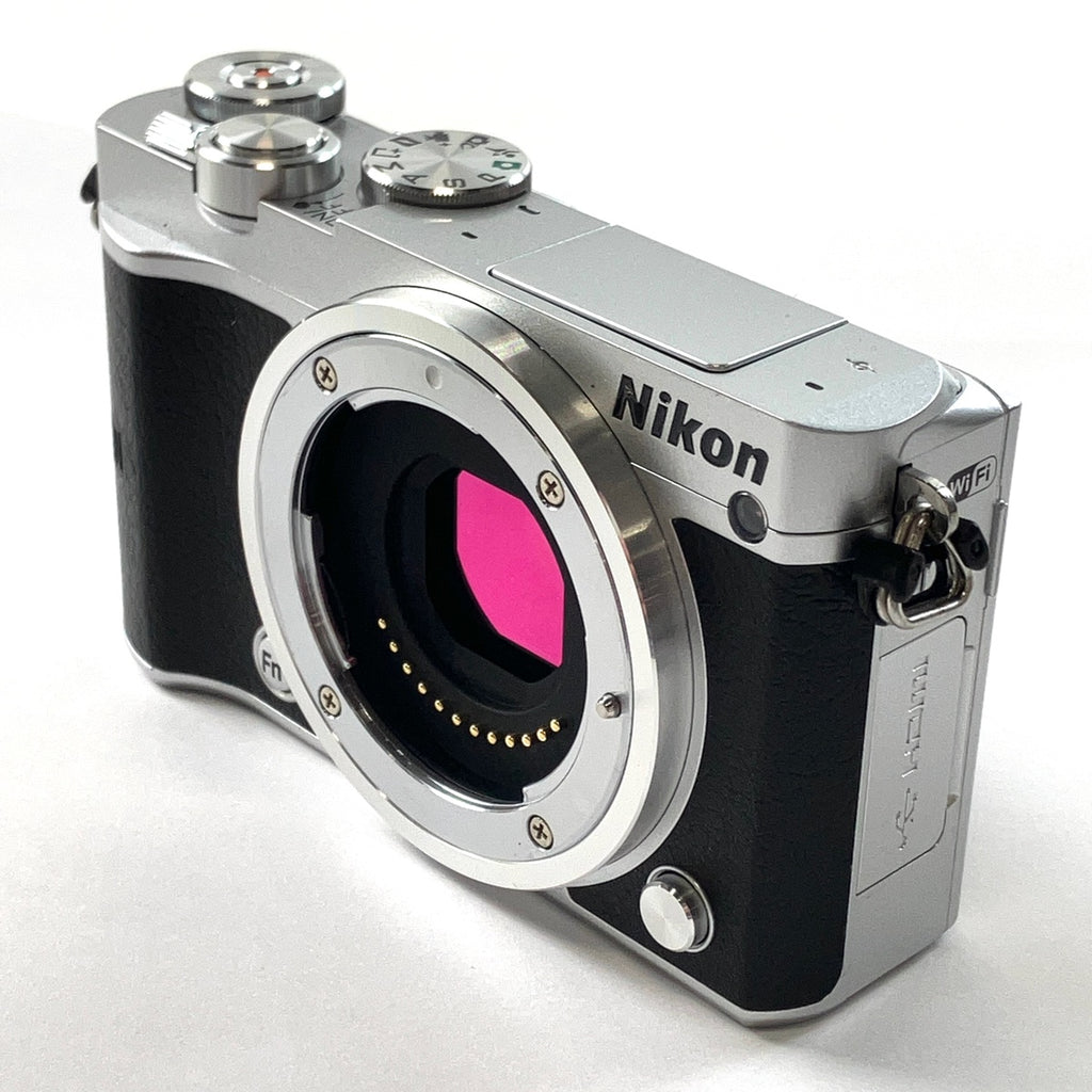 ニコン Nikon 1 J5 レンズキット デジタル ミラーレス 一眼カメラ 【中古】
