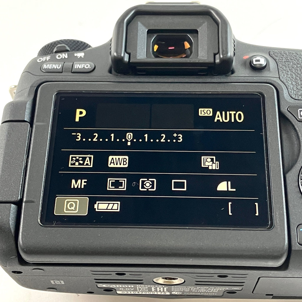 キヤノン Canon EOS 8000D ボディ デジタル 一眼レフカメラ 【中古】