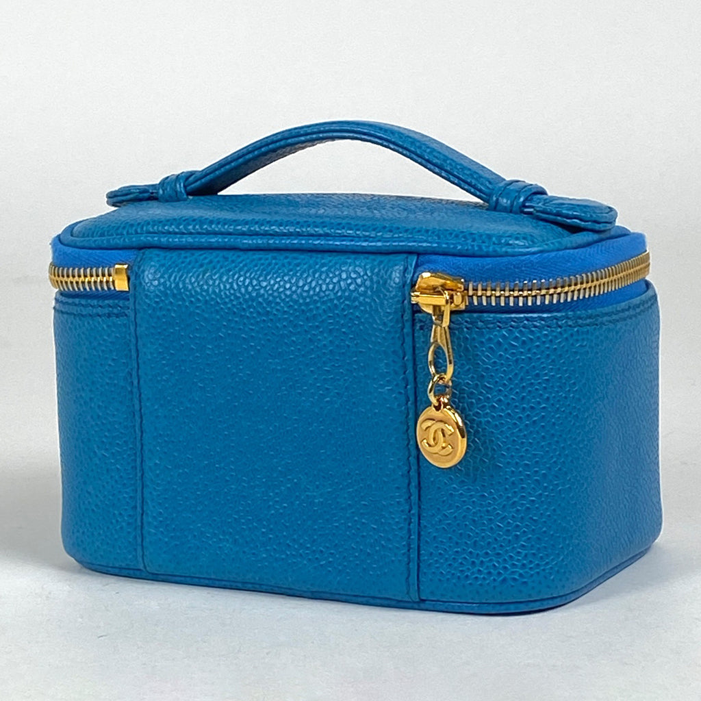 シャネル ココマーク バニティバッグ メイク 小物入れ ミニ 化粧ポーチ キャビアスキン ブルー レディース 【中古】brbag
