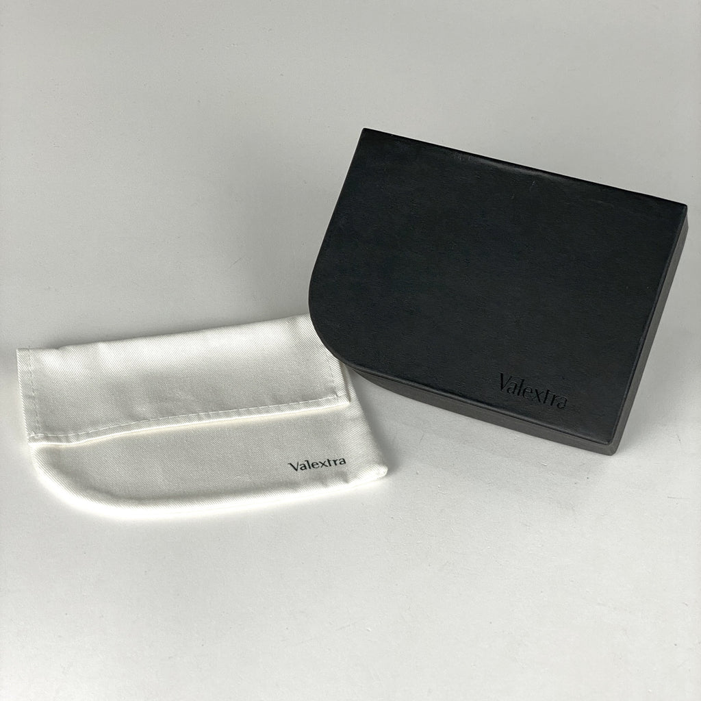 ヴァレクストラ ロゴ カードケース カード入れ カードケース レザー ピンク レディース 【中古】brbag