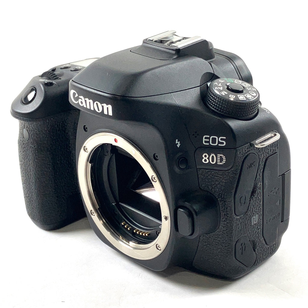 キヤノン Canon EOS 80D EF-S 18-135 IS USM レンズキット デジタル 一眼レフカメラ 【中古】cambb