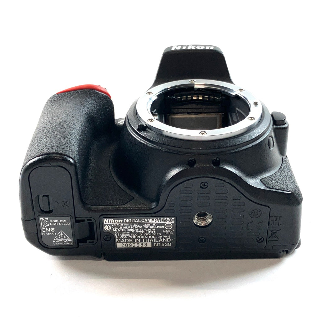 ニコン Nikon D5600 ボディ ブラック デジタル 一眼レフカメラ 【中古】