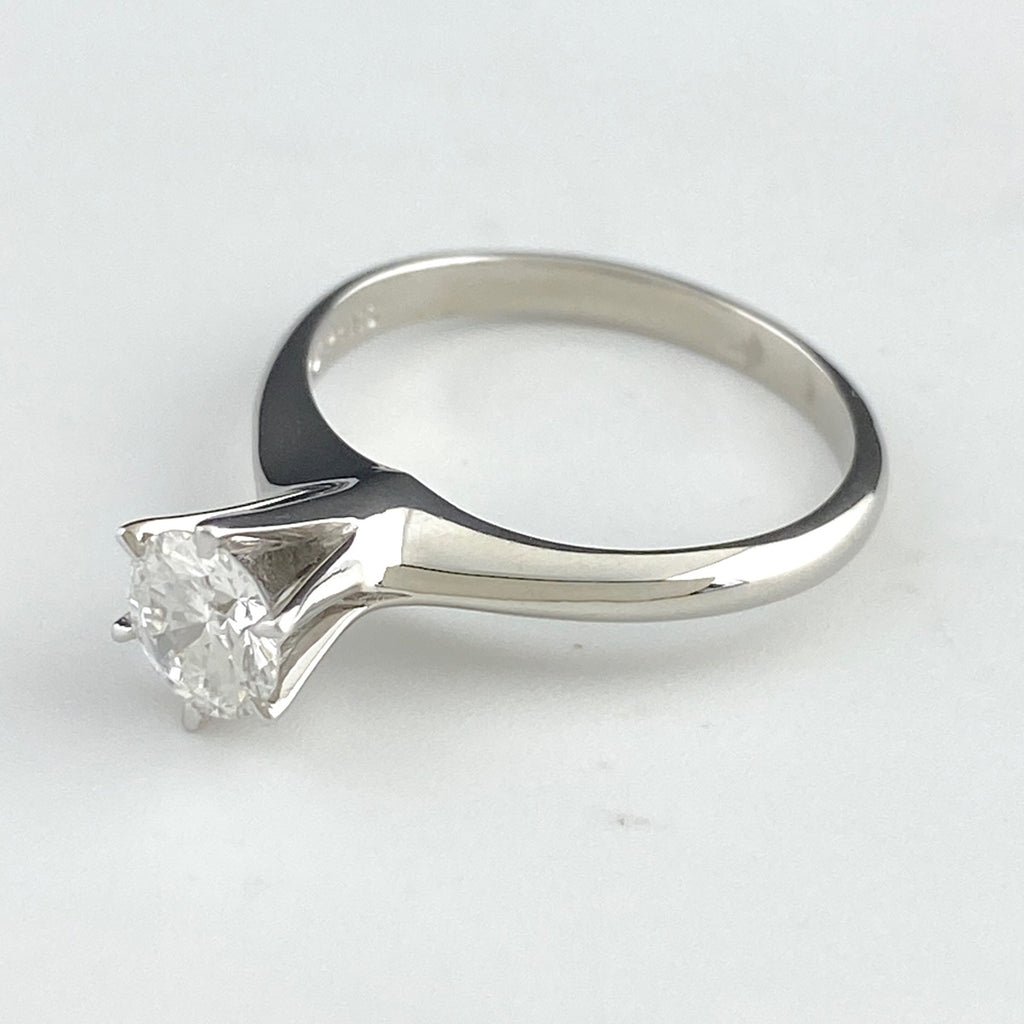 タサキ ダイヤモンド デザインリング プラチナ 指輪 リング 11号 Pt900 ダイヤモンド レディース 【中古】 
 ラッピング可