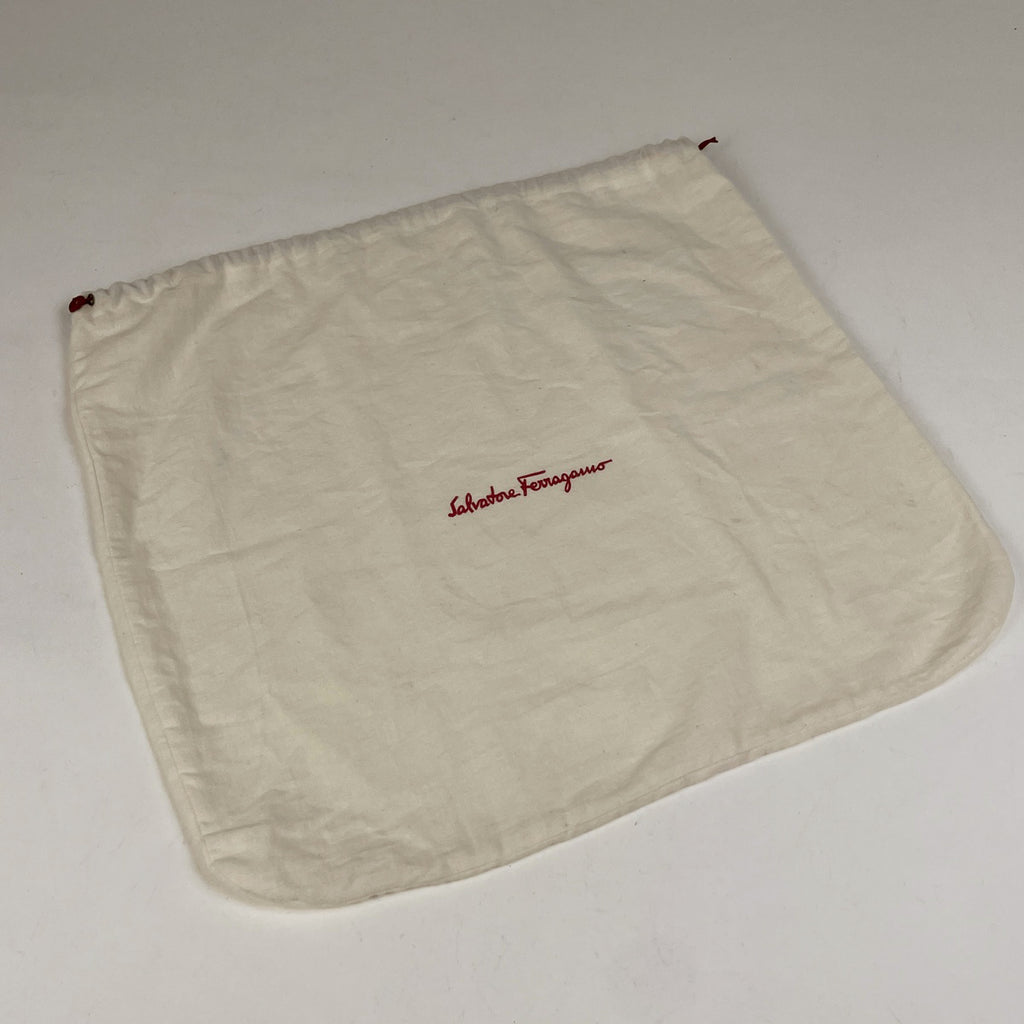 サルヴァトーレフェラガモ ガンチーニ ショルダーバッグ ロゴ ショルダーバッグ レザー ブラック レディース 【中古】brbag