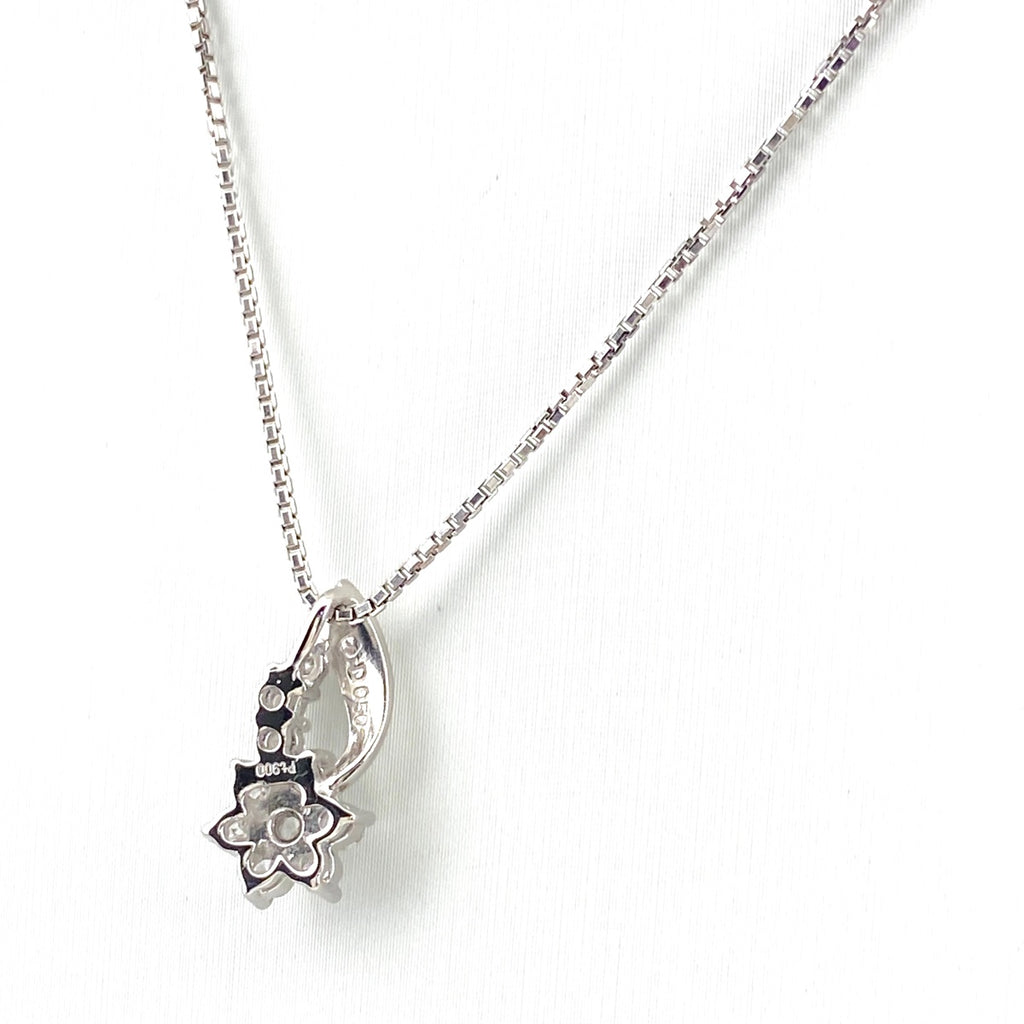 メレダイヤ デザインネックレス プラチナ ペンダント ネックレス Pt900 Pt850 ダイヤモンド レディース 【中古】nbjwl
