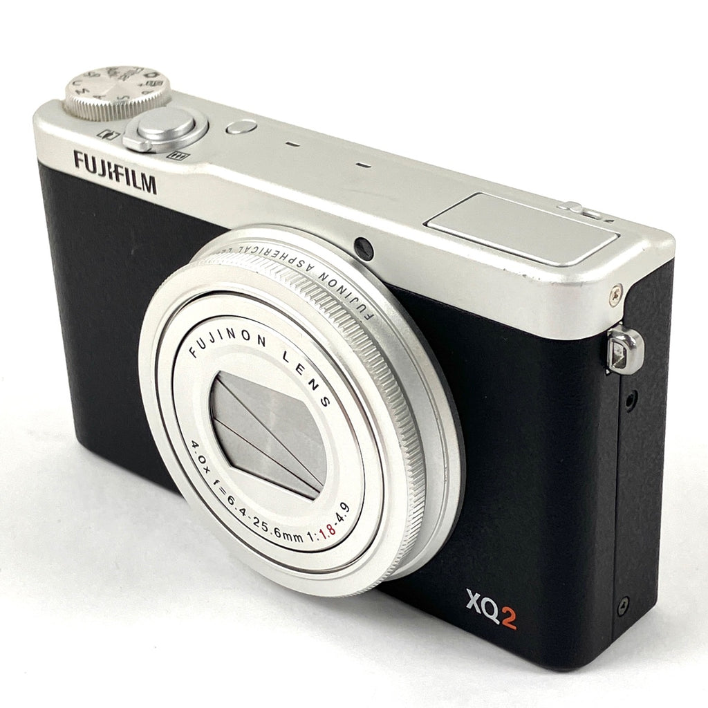 富士フイルム FUJIFILM XQ2 シルバー コンパクトデジタルカメラ 【中古】