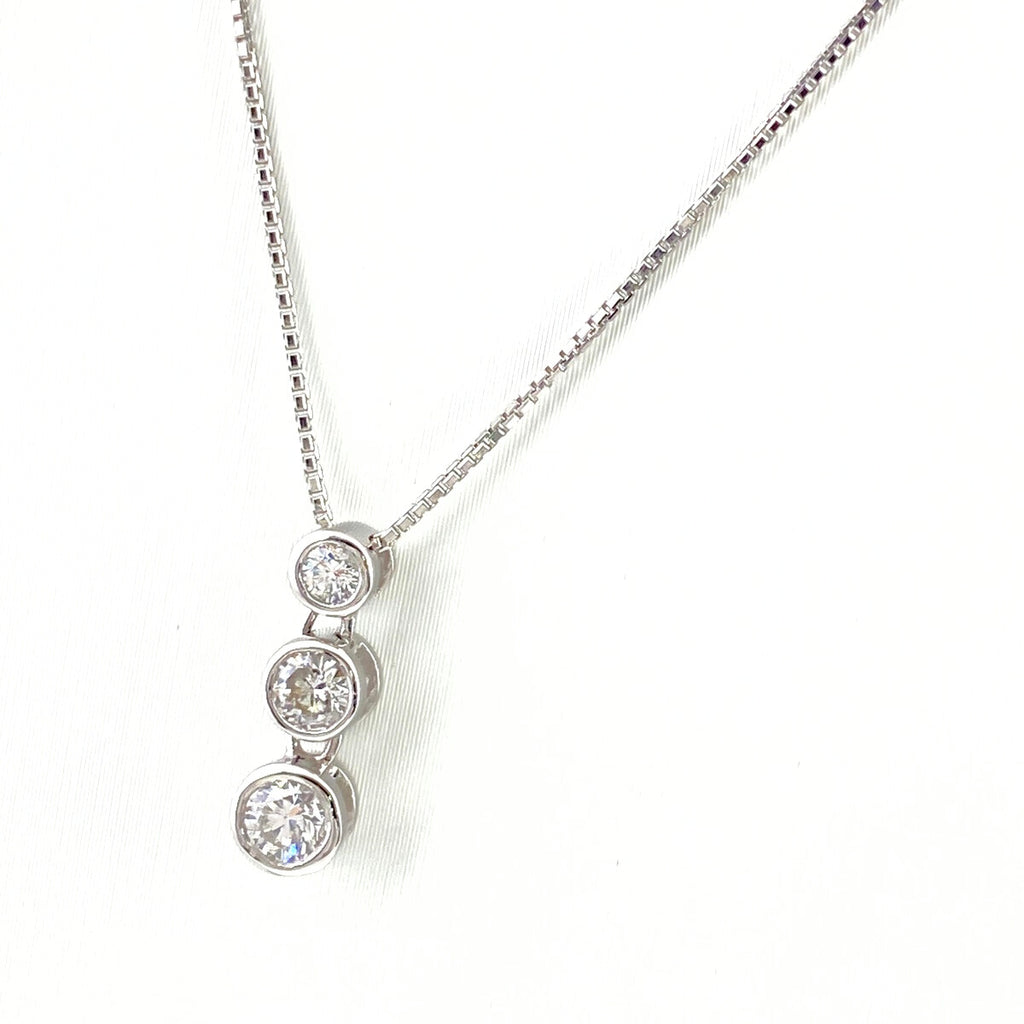 メレダイヤ デザインネックレス WG ホワイトゴールド ペンダント ネックレス K18 WG ダイヤモンド レディース 【中古】nbjwl