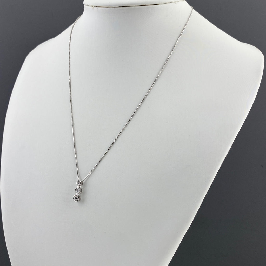 メレダイヤ デザインネックレス WG ホワイトゴールド ペンダント ネックレス K18 WG ダイヤモンド レディース 【中古】nbjwl