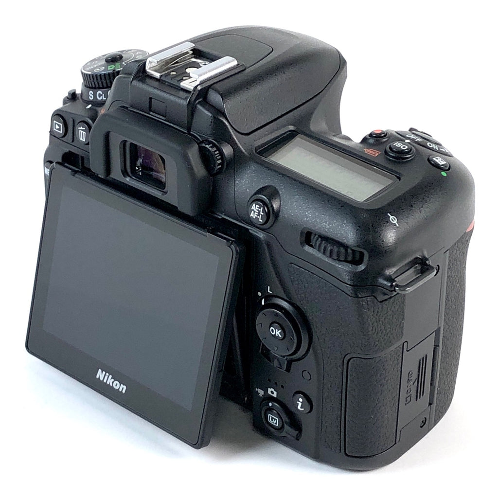 ニコン Nikon D7500 ボディ デジタル 一眼レフカメラ 【中古】