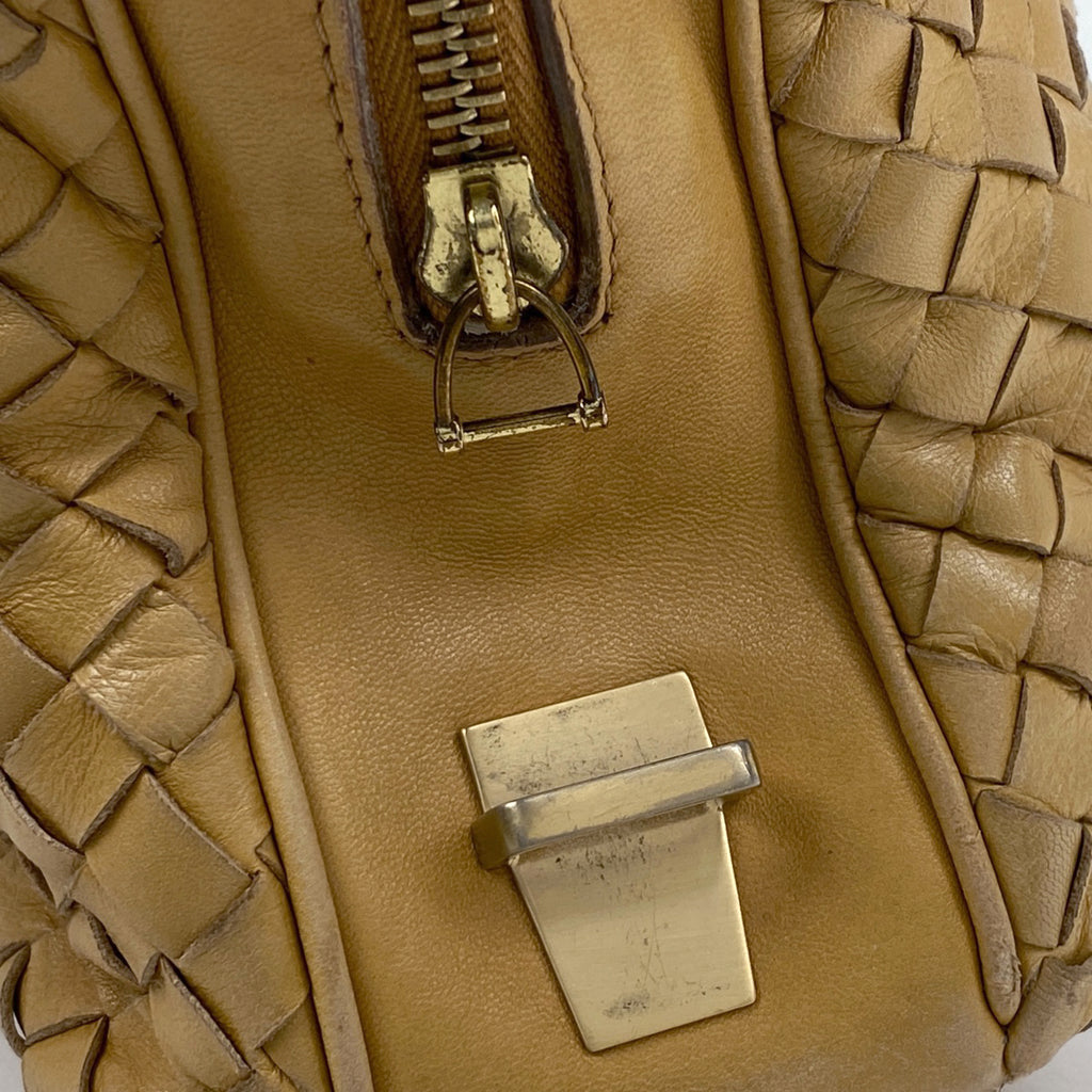 ボッテガヴェネタ イントレチャート ハンドバッグ 編み込み ハンドバッグ レザー ベージュ レディース 【中古】brbag