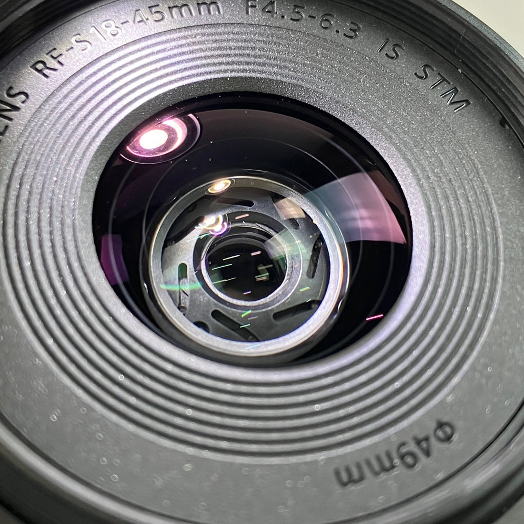キヤノン Canon RF-S 18-45mm F4.5-6.3 IS STM シルバー 一眼カメラ用レンズ（オートフォーカス） 【中古】