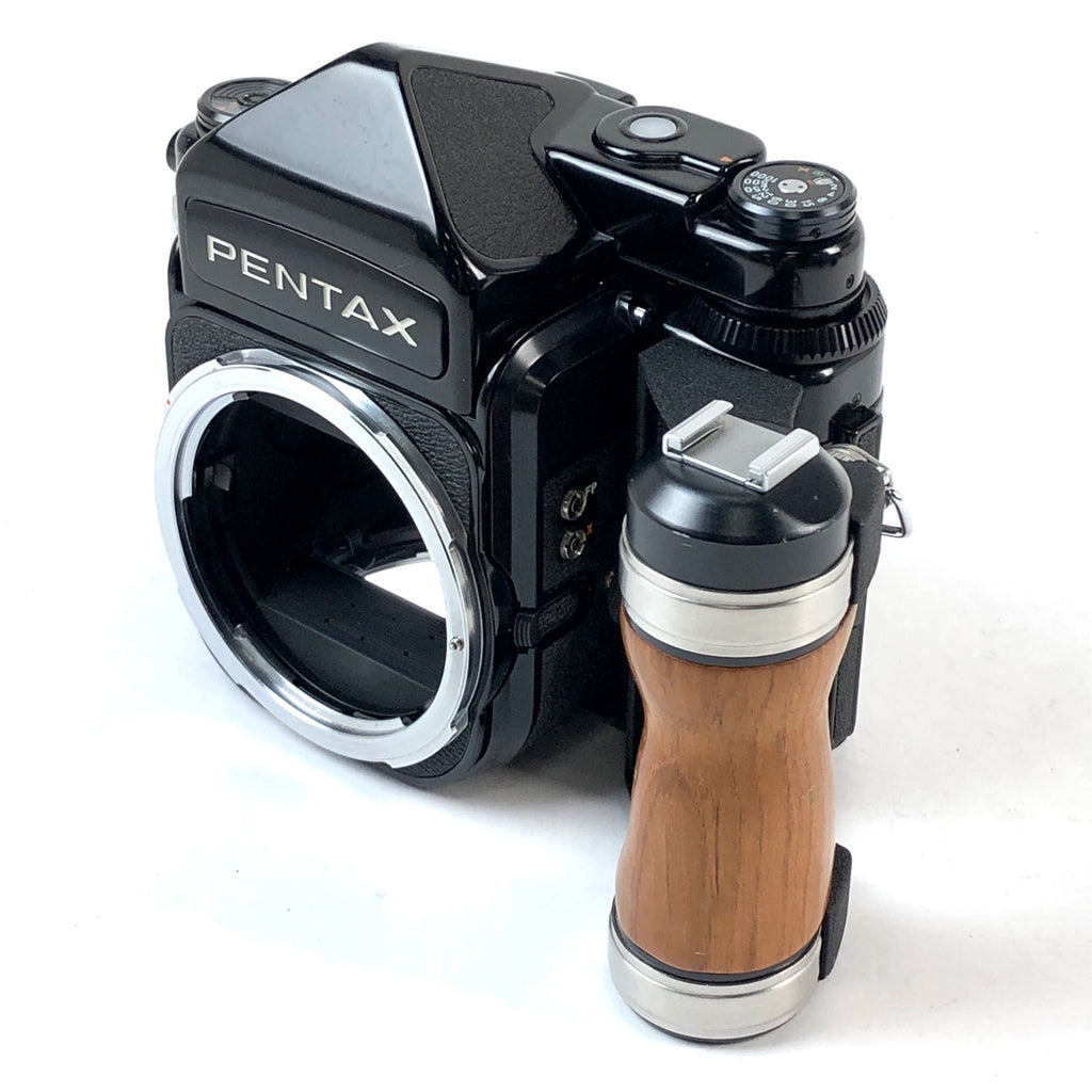ペンタックス PENTAX 6x7 TTL ボディ ウッドグリップ付 中判カメラ 【中古】