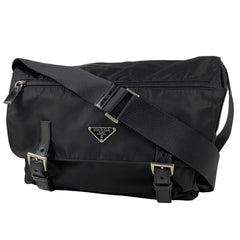プラダ ロゴプレート ショルダーバッグ メッセンジャーバッグ ショルダーバッグ ナイロン ネロ(ブラック) BT6671 レディース 【中古】