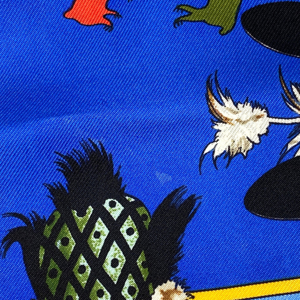 エルメス カレ 90 Kachinas カチナ 民族 スカーフ シルク ブルー マルチカラー レディース 【中古】 
 ラッピング可