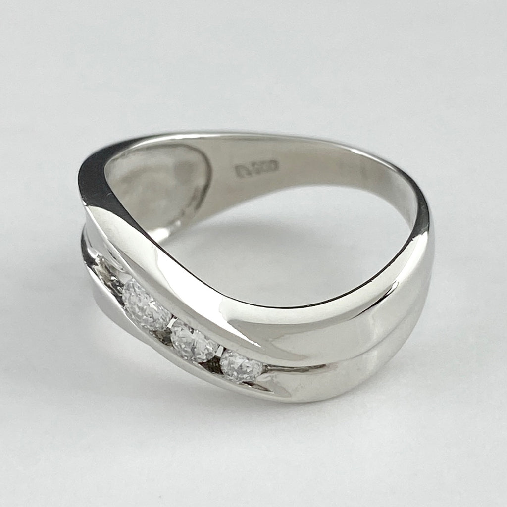 メレダイヤ デザインリング プラチナ 指輪 リング 7.5号 Pt900 ダイヤモンド レディース 【中古】 
 ラッピング可