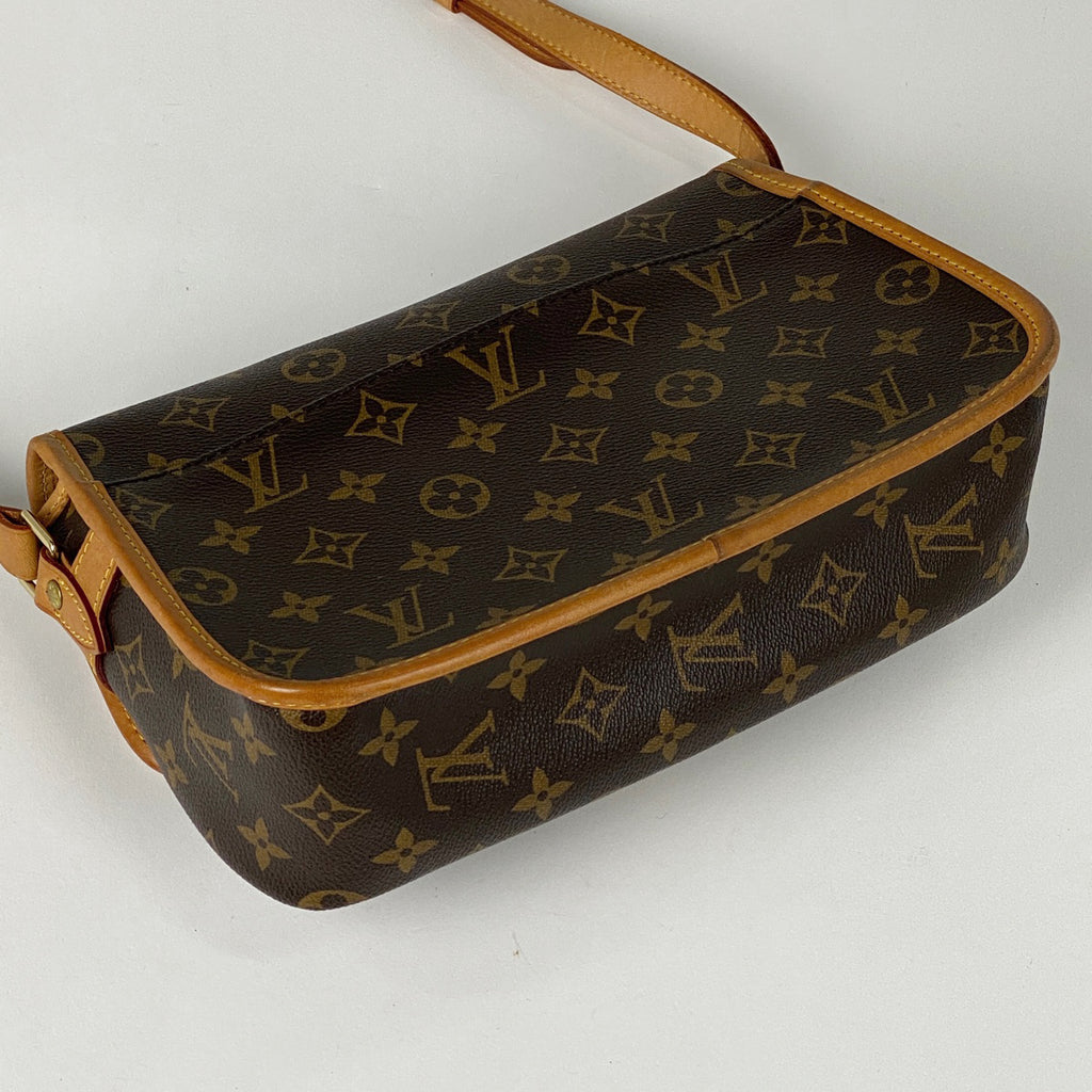 ルイ・ヴィトン ソローニュ 斜め掛け ショルダーバッグ モノグラム ブラウン M42250 レディース 【中古】brbag