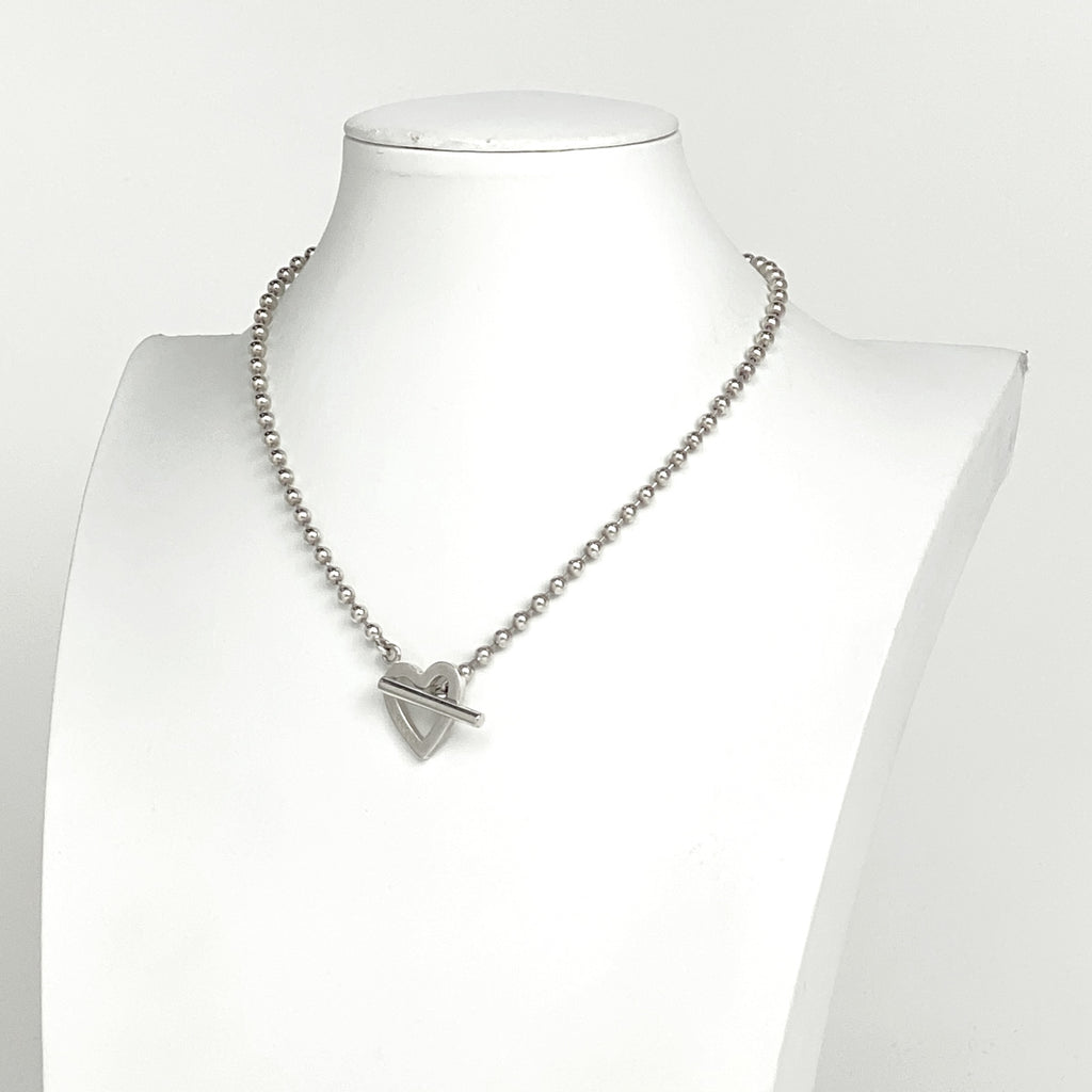 グッチ ロゴ ボールチェーン ネックレス ハートモチーフ チョーカー ネックレス シルバー925 シルバー レディース 【中古】bracc