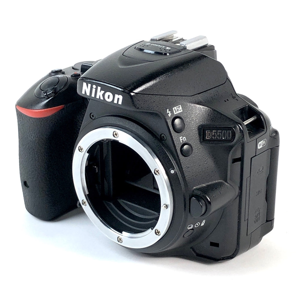 ニコン Nikon D5500 18-55 VR II レンズキット ブラック デジタル 一眼レフカメラ 【中古】