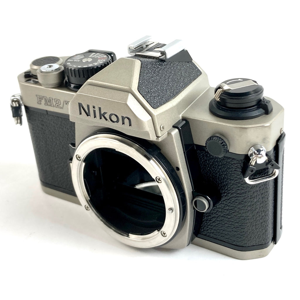 ニコン Nikon NEW FM2/T チタン ボディ フィルム マニュアルフォーカス 一眼レフカメラ 【中古】