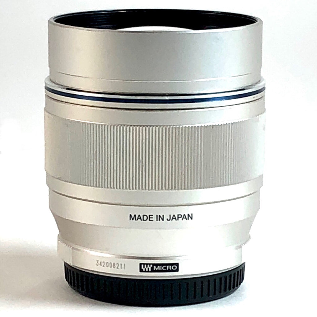 オリンパス OLYMPUS M.ZUIKO DIGITAL ED 75mm F1.8 シルバー 一眼カメラ用レンズ（オートフォーカス） 【中古】