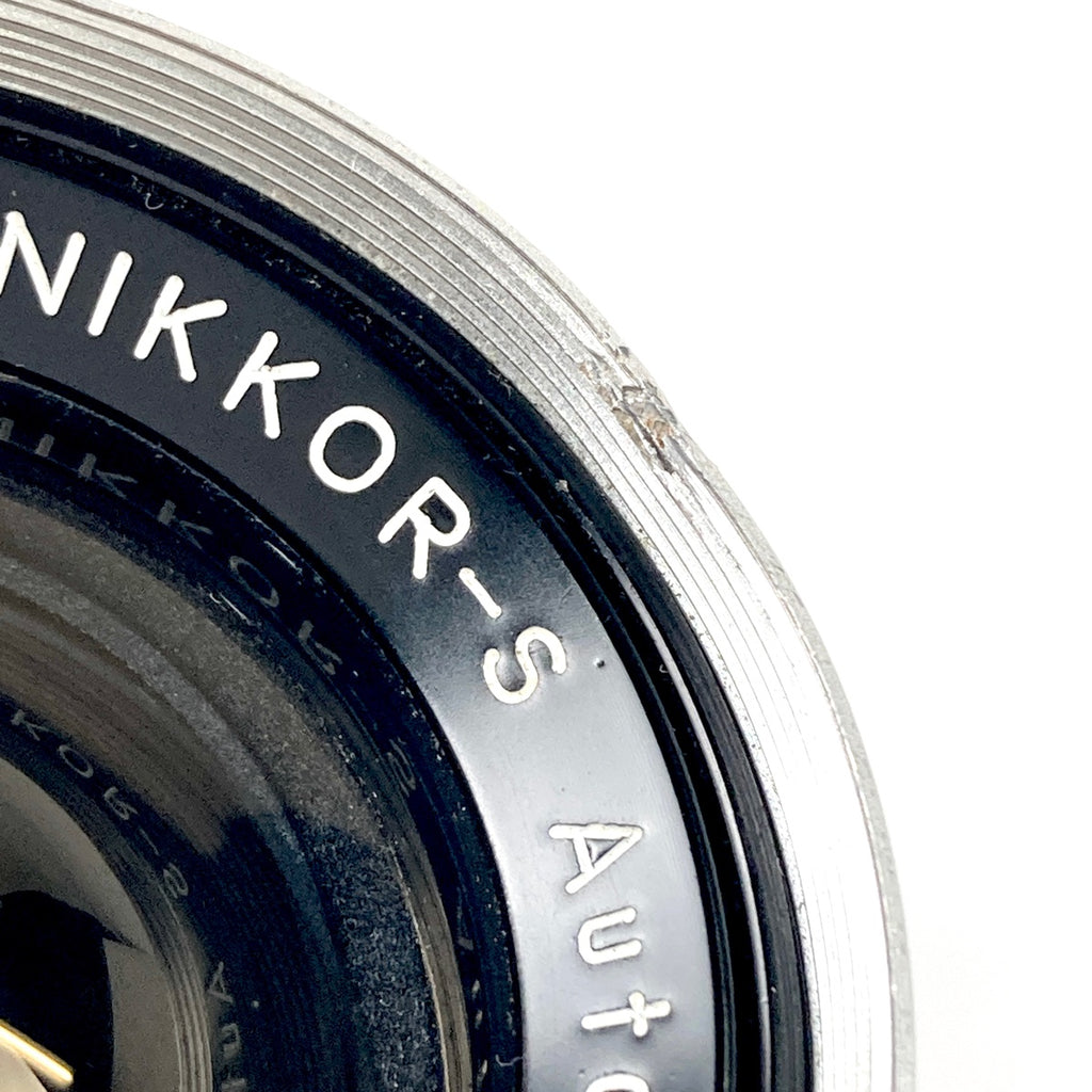 ニコン Nikon F アイレベル + NIKKOR-S 35mm F2.8［ジャンク品］ フィルム マニュアルフォーカス 一眼レフカメラ 【中古】