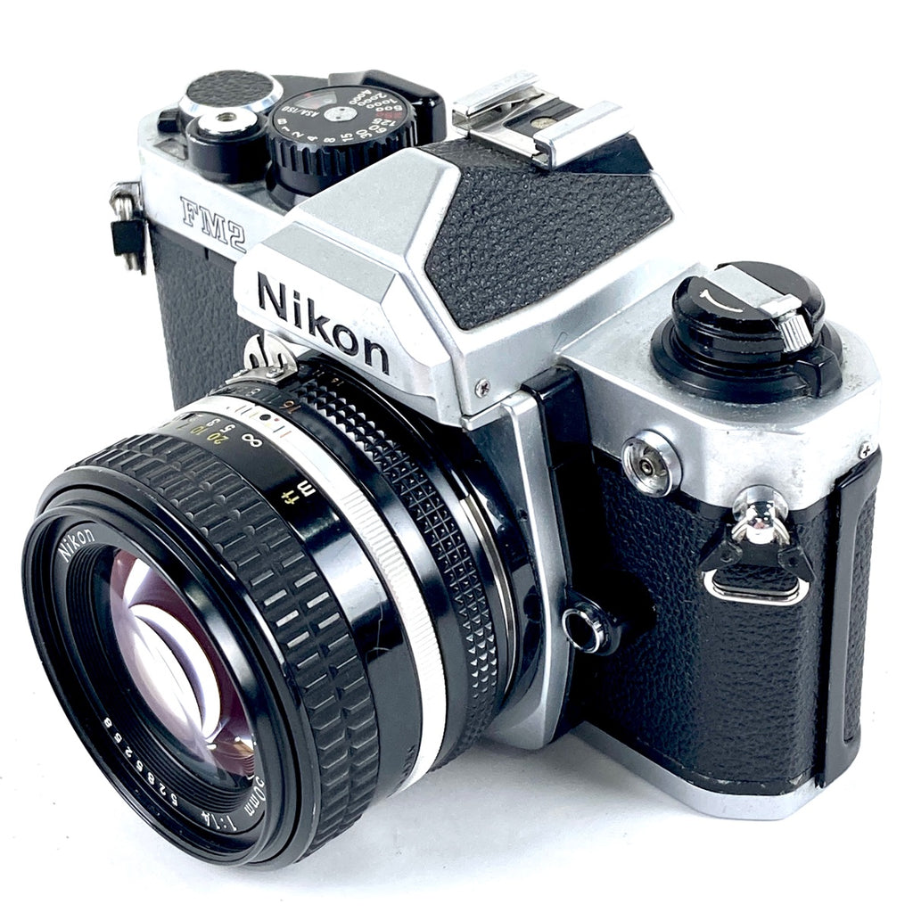 ニコン Nikon NEW FM2 シルバー ＋ Ai-S NIKKOR 50mm F1.4 フィルム マニュアルフォーカス 一眼レフカメラ 【中古】