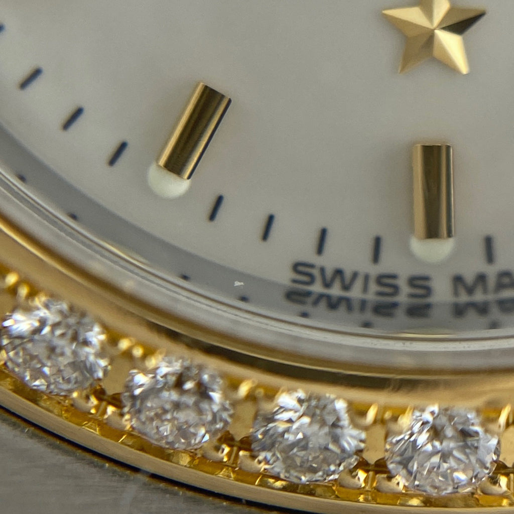 オメガ コンステレーション ミニ 1267.70 腕時計 SS YG ダイヤモンド クォーツ ホワイト レディース 【中古】 
 ラッピング可