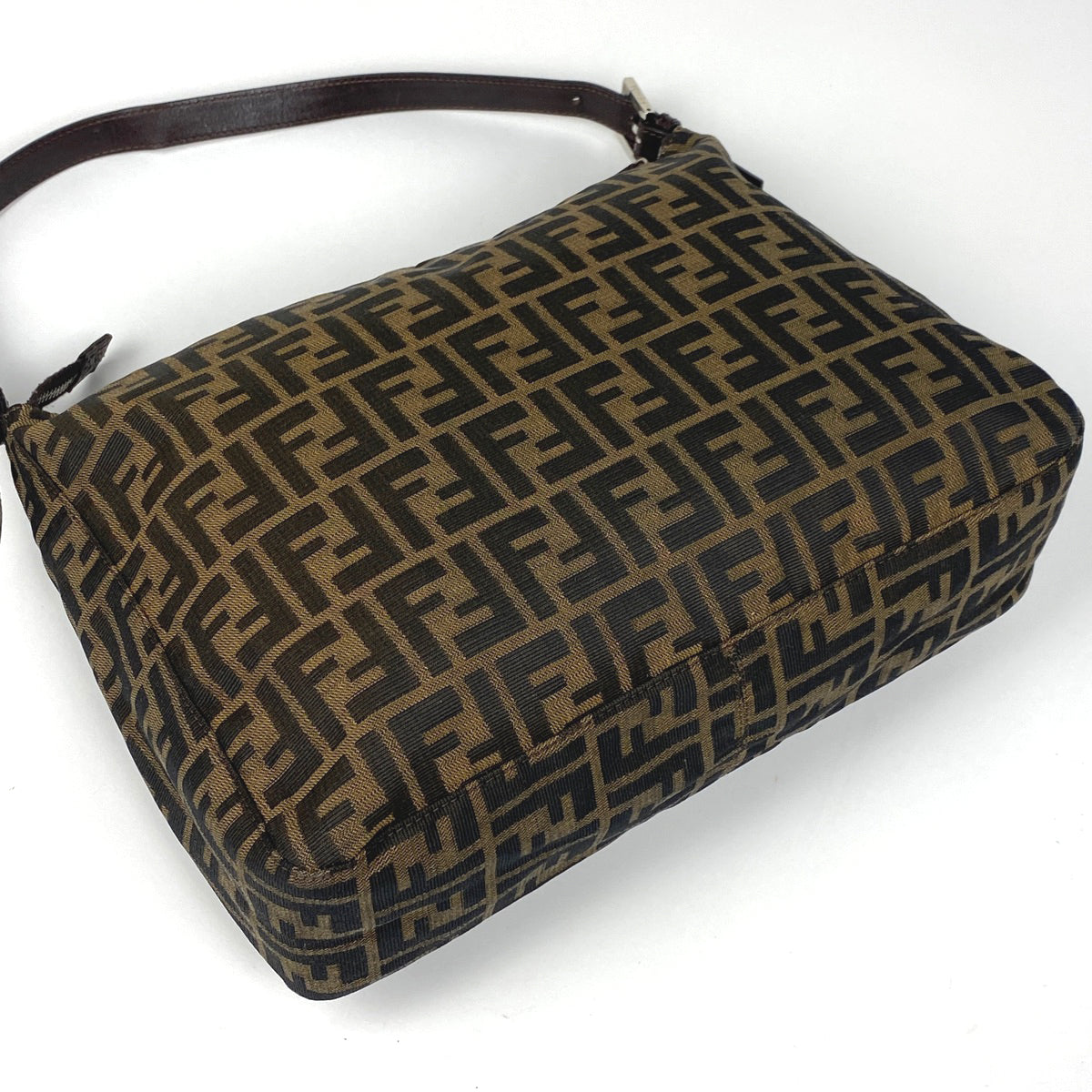 フェンディ ズッカ キャンバス レザー 手帳カバー 6穴 ブラウン ペン  