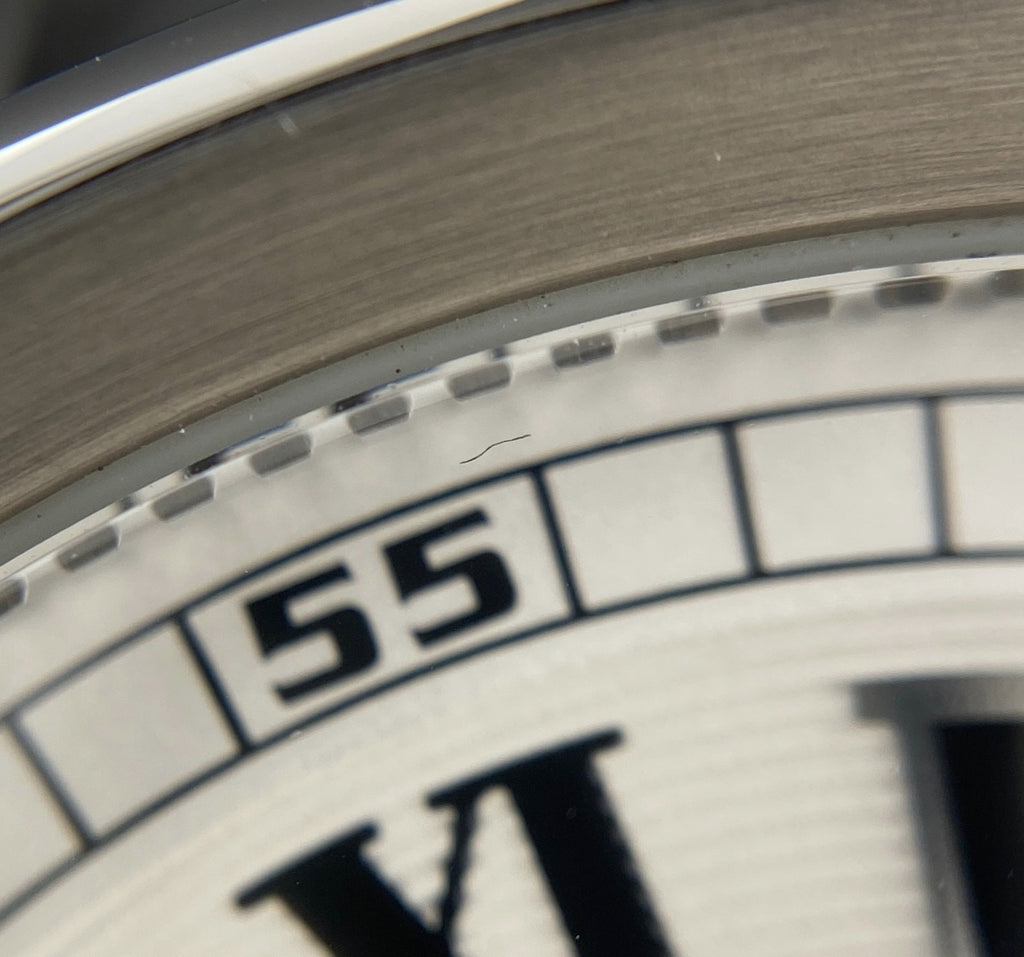 カルティエ カリブル ドゥ カルティエ デイト W7100015 腕時計 SS 自動巻き シルバー メンズ 【中古】 
 ラッピング可