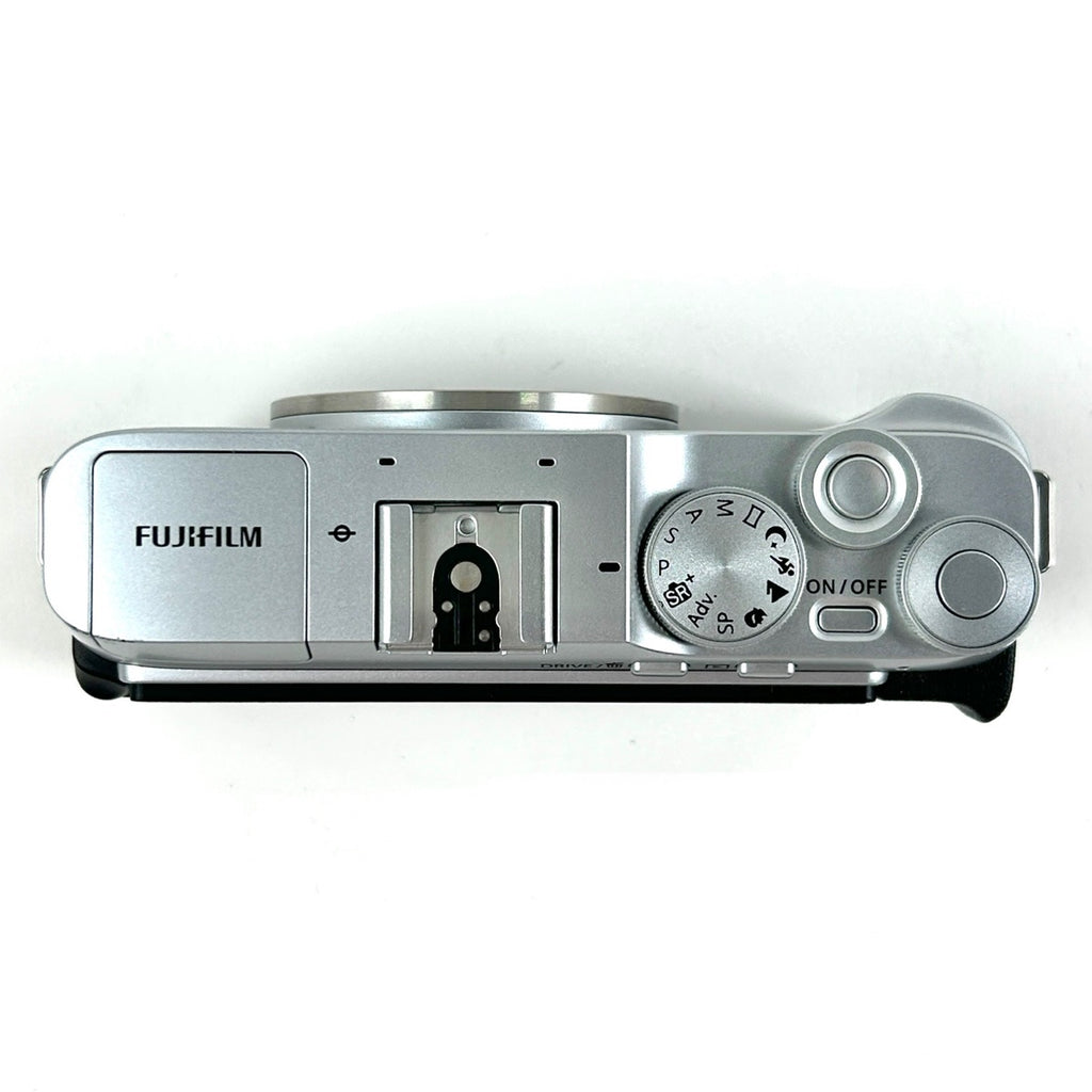 富士フイルム FUJIFILM X-A7 ボディ シルバー デジタル ミラーレス 一眼カメラ 【中古】