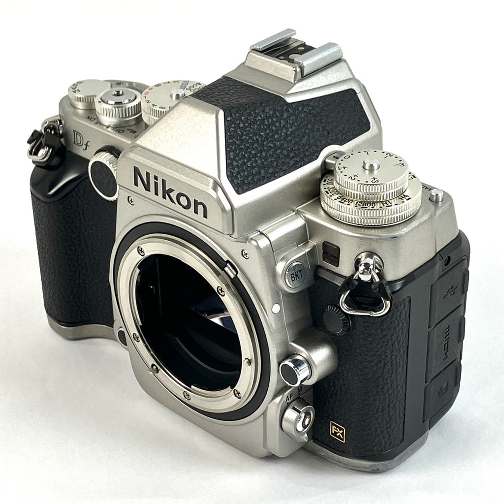 【在庫一掃】 ニコン Nikon Df ボディ シルバー デジタル 一眼レフカメラ 【中古】cambb