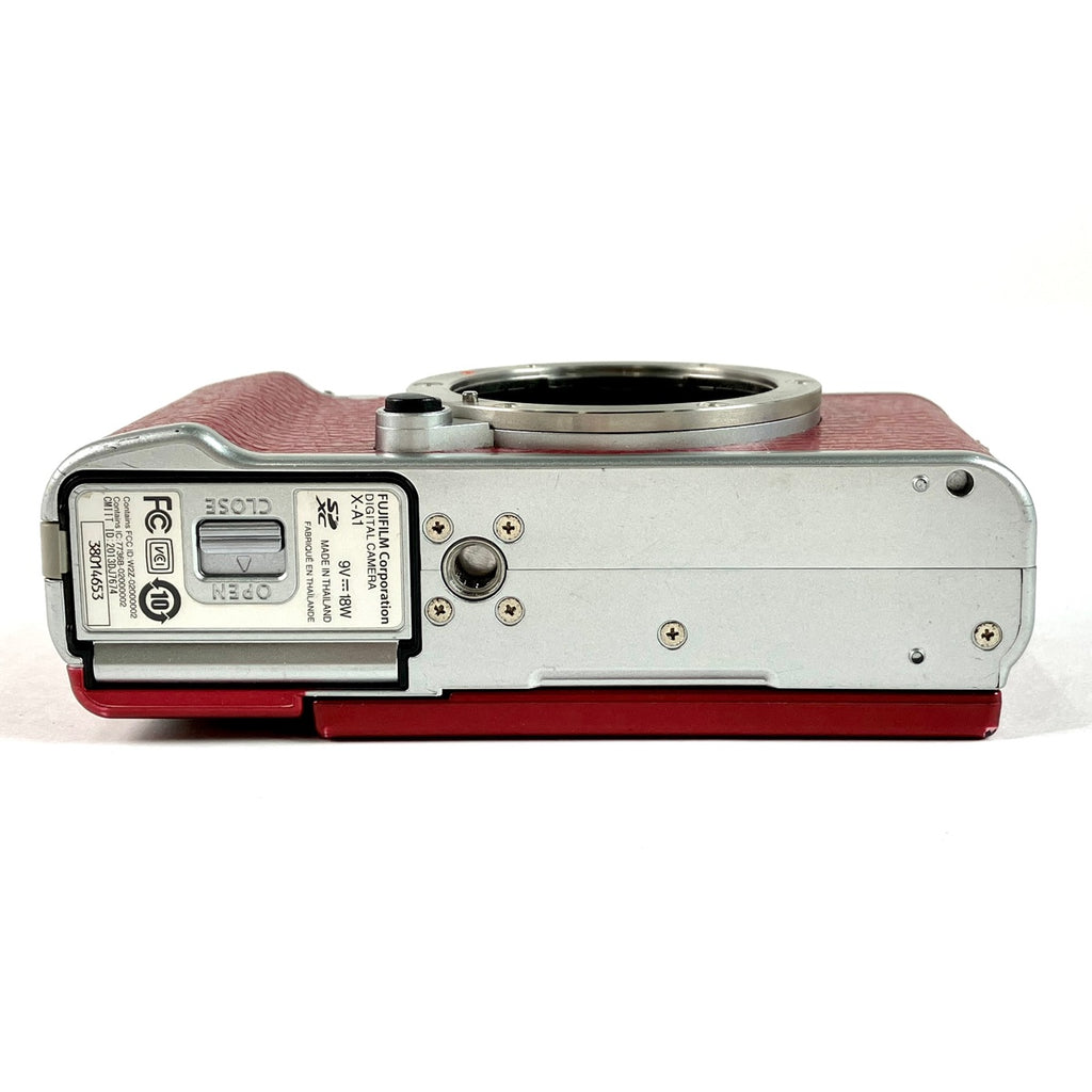 富士フイルム FUJIFILM X-A1 ボディ レッド デジタル ミラーレス 一眼カメラ 【中古】 cambb
