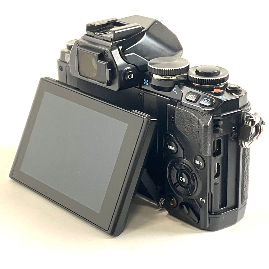 オリンパス OLYMPUS OM-D E-M10 ボディ ブラック デジタル ミラーレス 一眼カメラ 【中古】 cambb