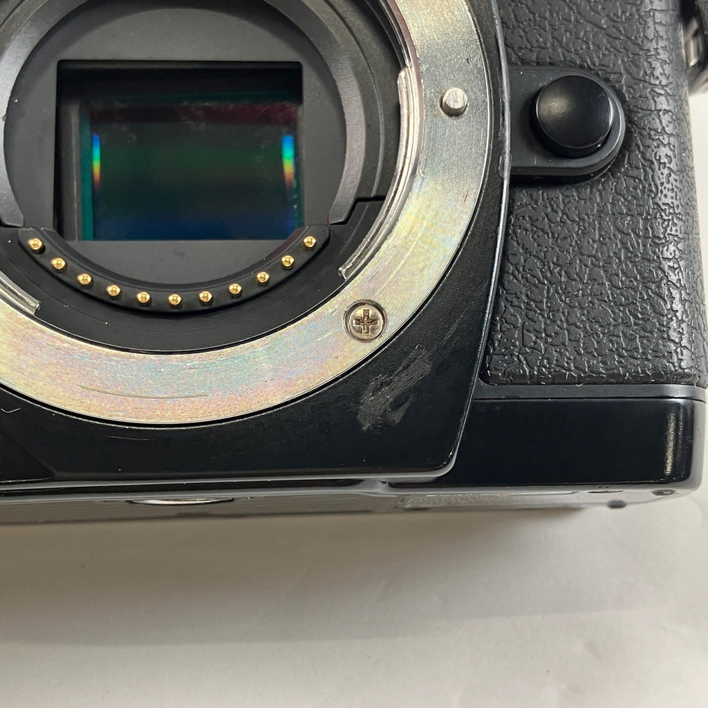 オリンパス OLYMPUS OM-D E-M10 ボディ ブラック デジタル ミラーレス 一眼カメラ 【中古】 cambb