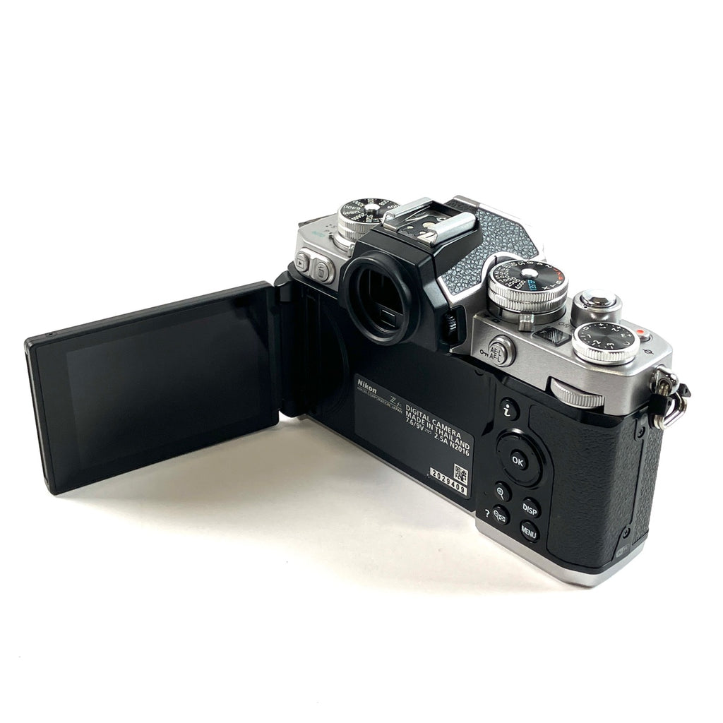 ニコン Nikon Z fc 16-50 VR レンズキット シルバー デジタル ミラーレス 一眼カメラ 【中古】