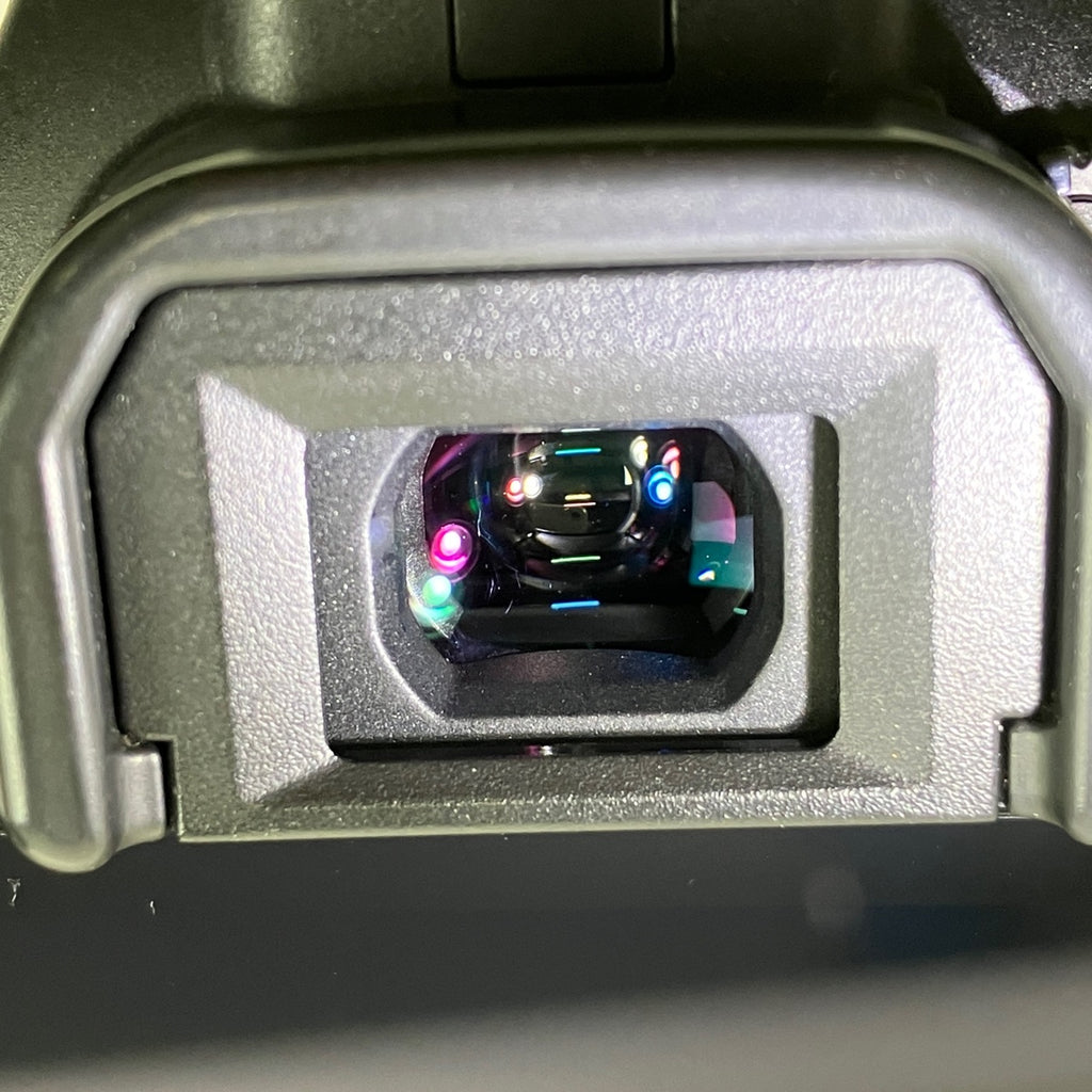 キヤノン Canon EOS Kiss X7 EF-S 18-55 IS STM レンズキット デジタル 一眼レフカメラ 【中古】