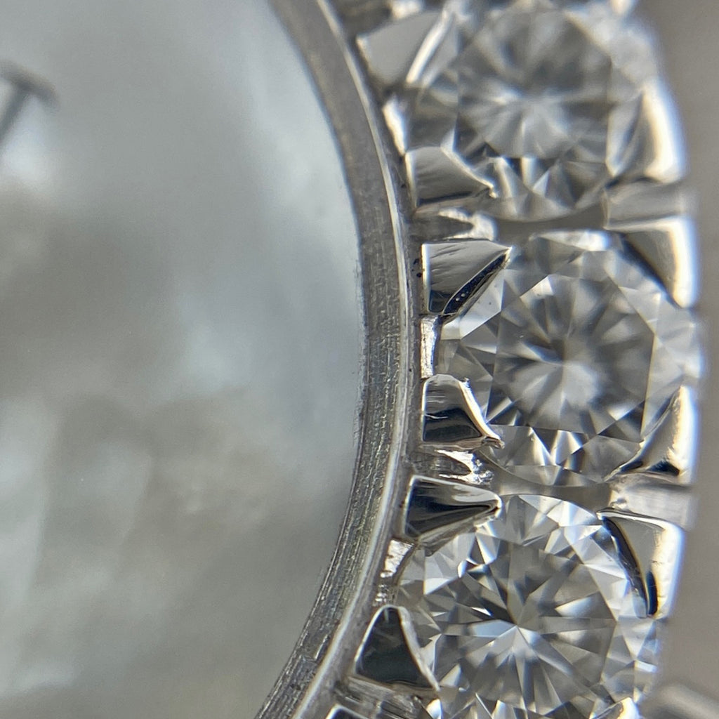 ピアジェ ダイヤベゼル シェル 8286 腕時計 WG ダイヤモンド レザー クォーツ レディース 【中古】 
 ラッピング可