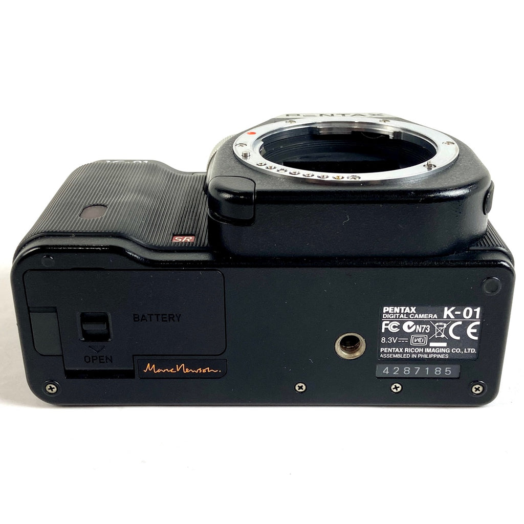 ペンタックス PENTAX K-01 ボディ ブラック/ブラック デジタル ミラーレス 一眼カメラ 【中古】