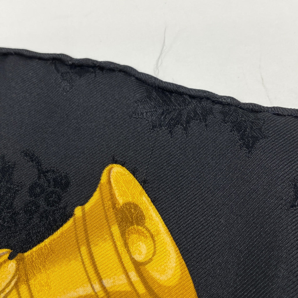 エルメス カレ 90 Plumes et Grelots 羽飾りと鈴 スカーフ シルク ブラック マルチカラー レディース 【中古】brbag