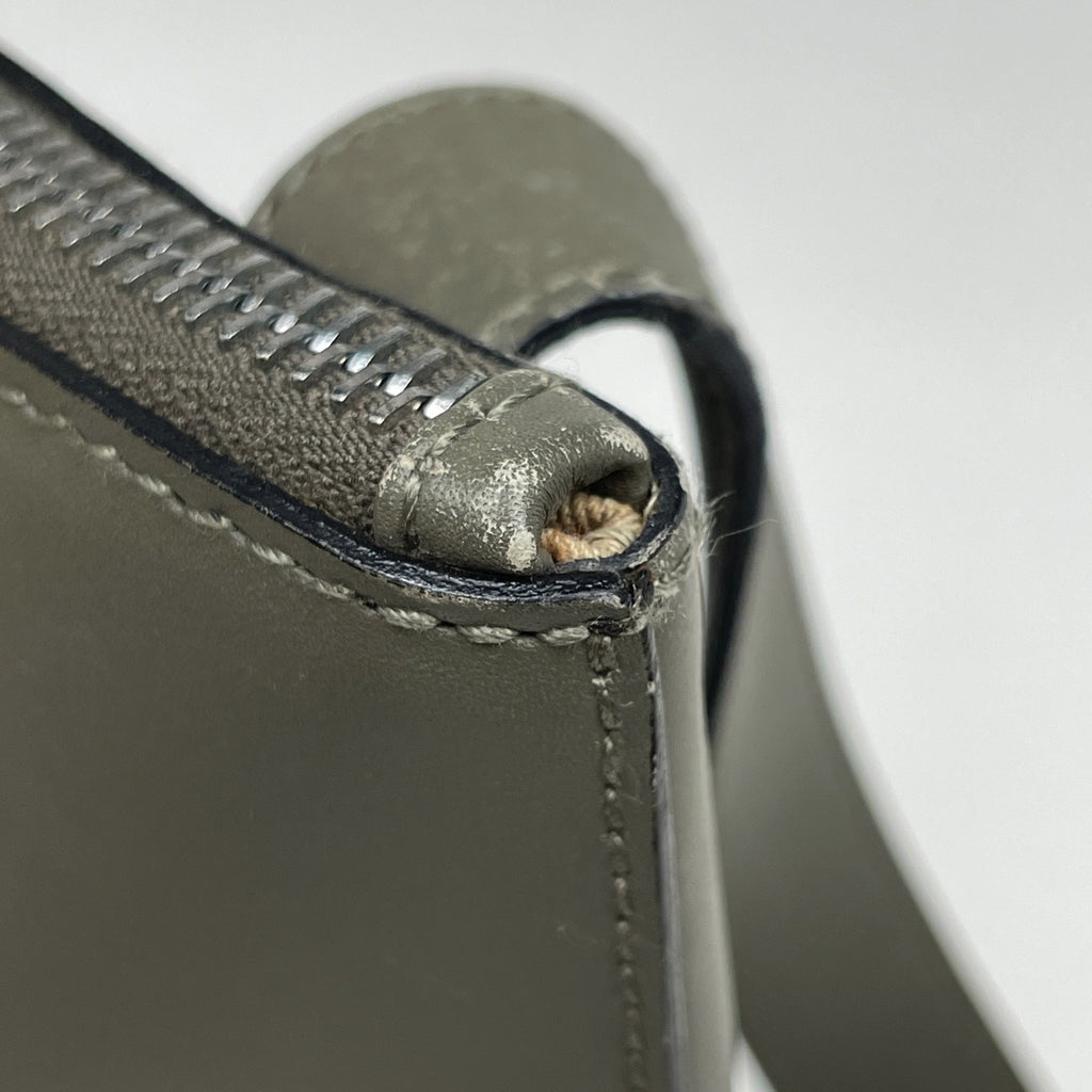 バリー ロゴ ショルダーバッグ カーキ ショルダーバッグ レザー グリーン レディース 【中古】brbag