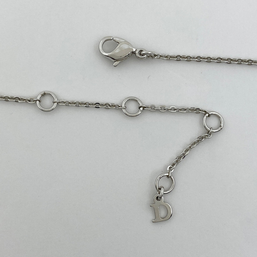 クリスチャンディオール ロゴ ラインストーン ネックレス ネックレス シルバーメッキ シルバー レディース 【中古】  bracc