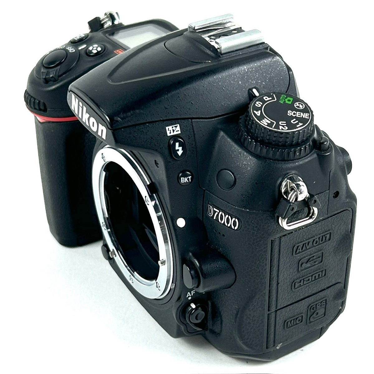 バイセル公式】ニコン Nikon D7000 + AF-S MICRO NIKKOR 105mm F2.8G 