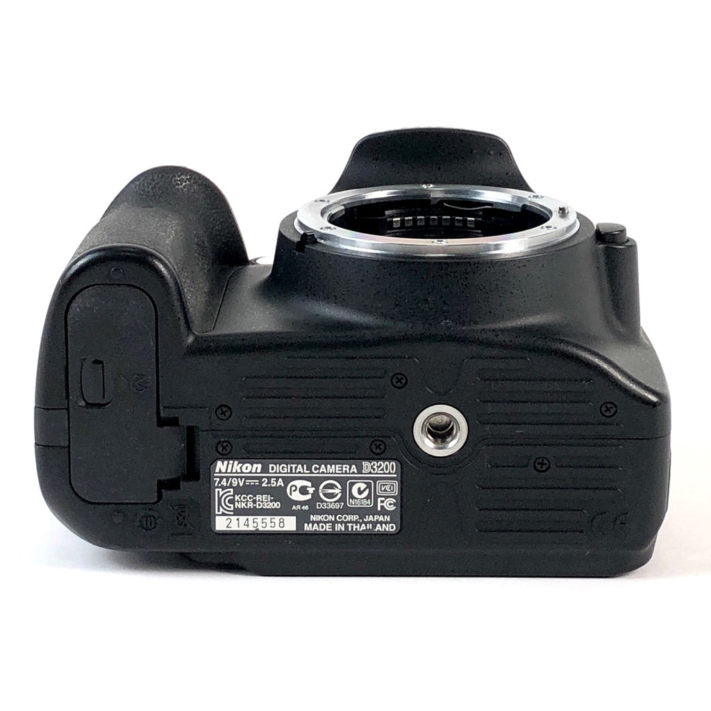 ニコン Nikon D3200 ブラック ＋ YN50mm F1.8 (ニコンF用) デジタル 一眼レフカメラ 【中古】