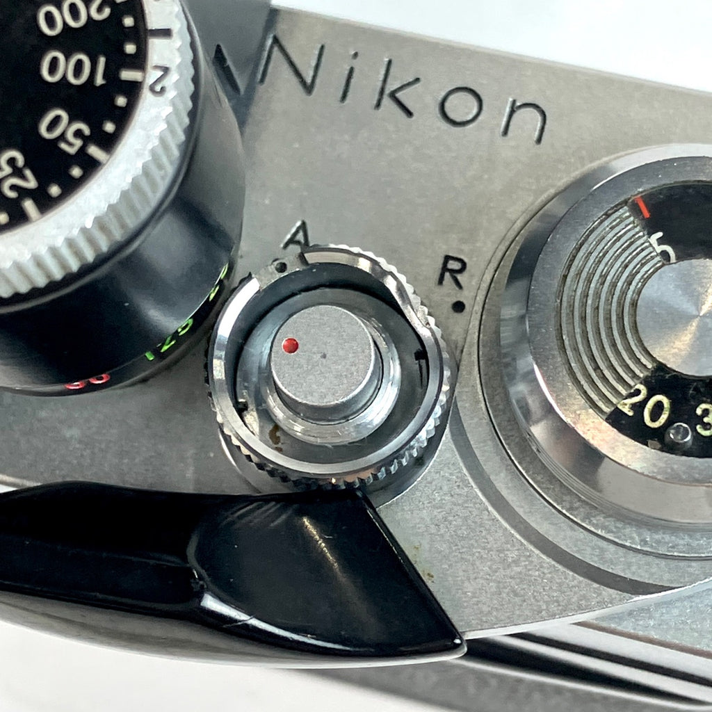 ニコン Nikon F フォトミック シルバー ＋ NIKKOR-H.C Auto 28mm F3.5 非Ai［ジャンク品］ フィルム マニュアルフォーカス 一眼レフカメラ 【中古】