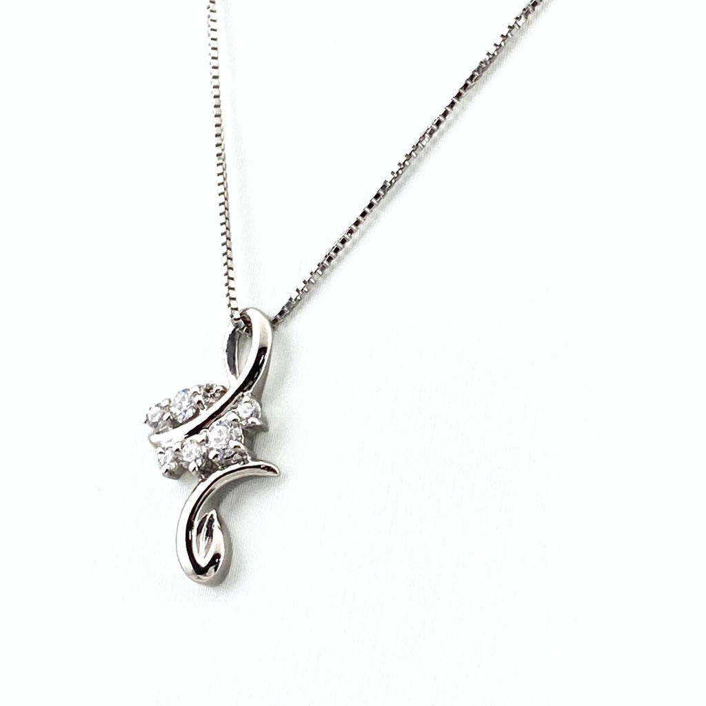 メレダイヤ デザインネックレス プラチナ ペンダント ネックレス Pt900 Pt850 ダイヤモンド レディース 【中古】nbjwl