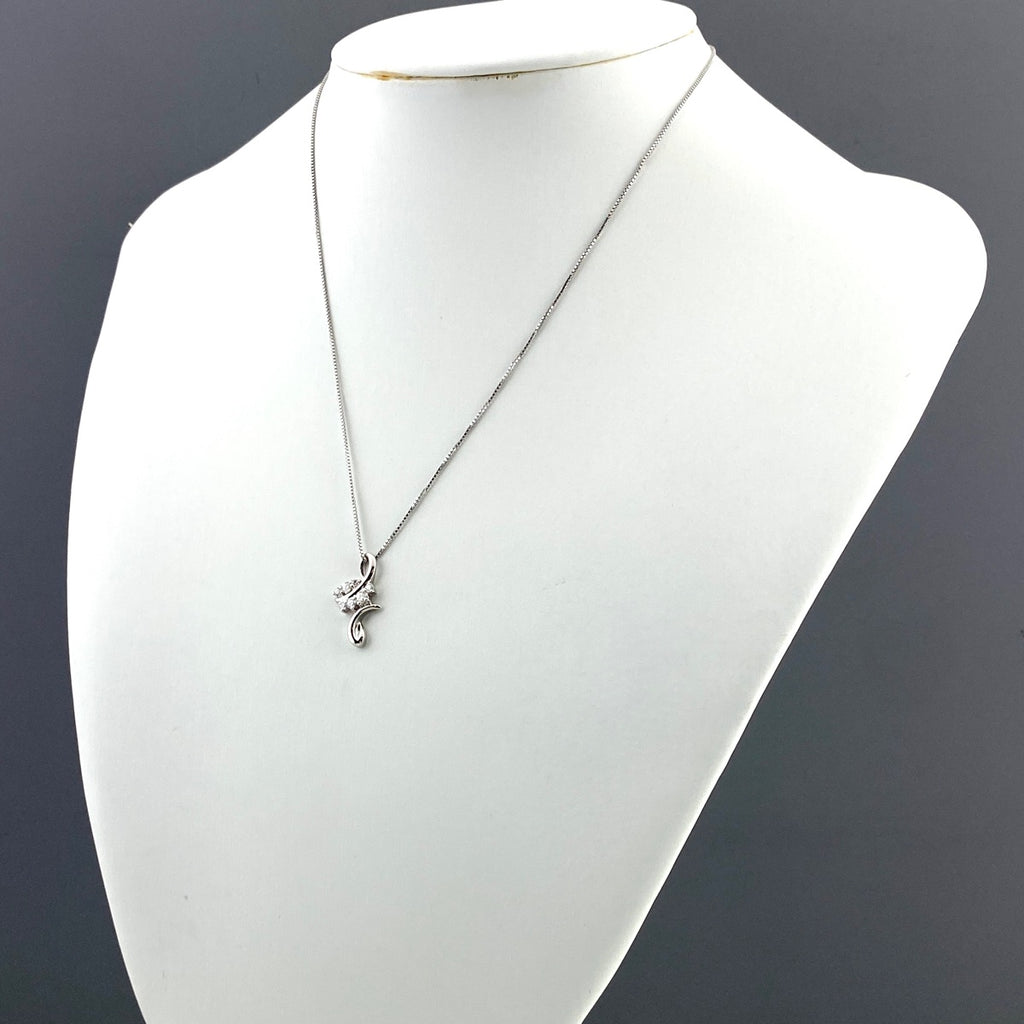 メレダイヤ デザインネックレス プラチナ ペンダント ネックレス Pt900 Pt850 ダイヤモンド レディース 【中古】nbjwl