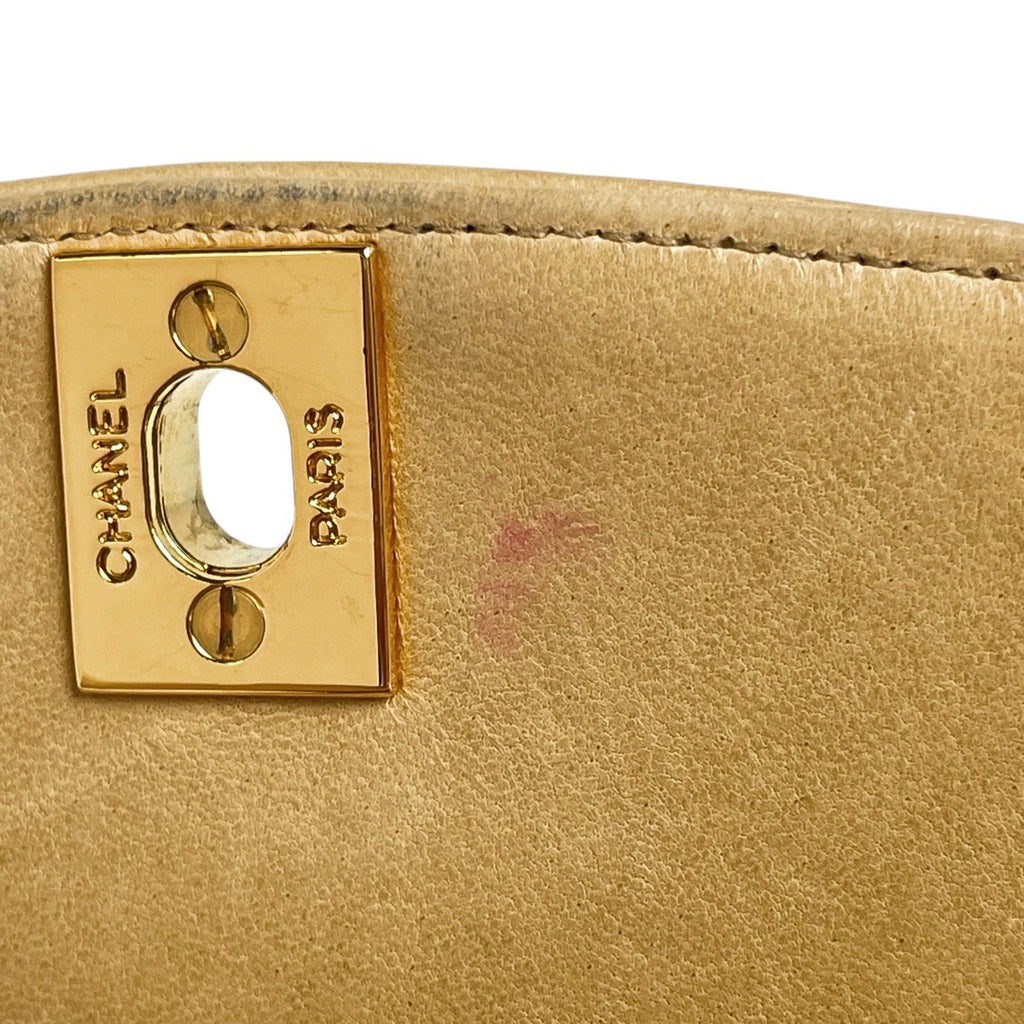 シャネル ショルダーバッグ ダイアナ マトラッセ シングルフラップ レザー ベージュ A01164 レディース 中古 brbag